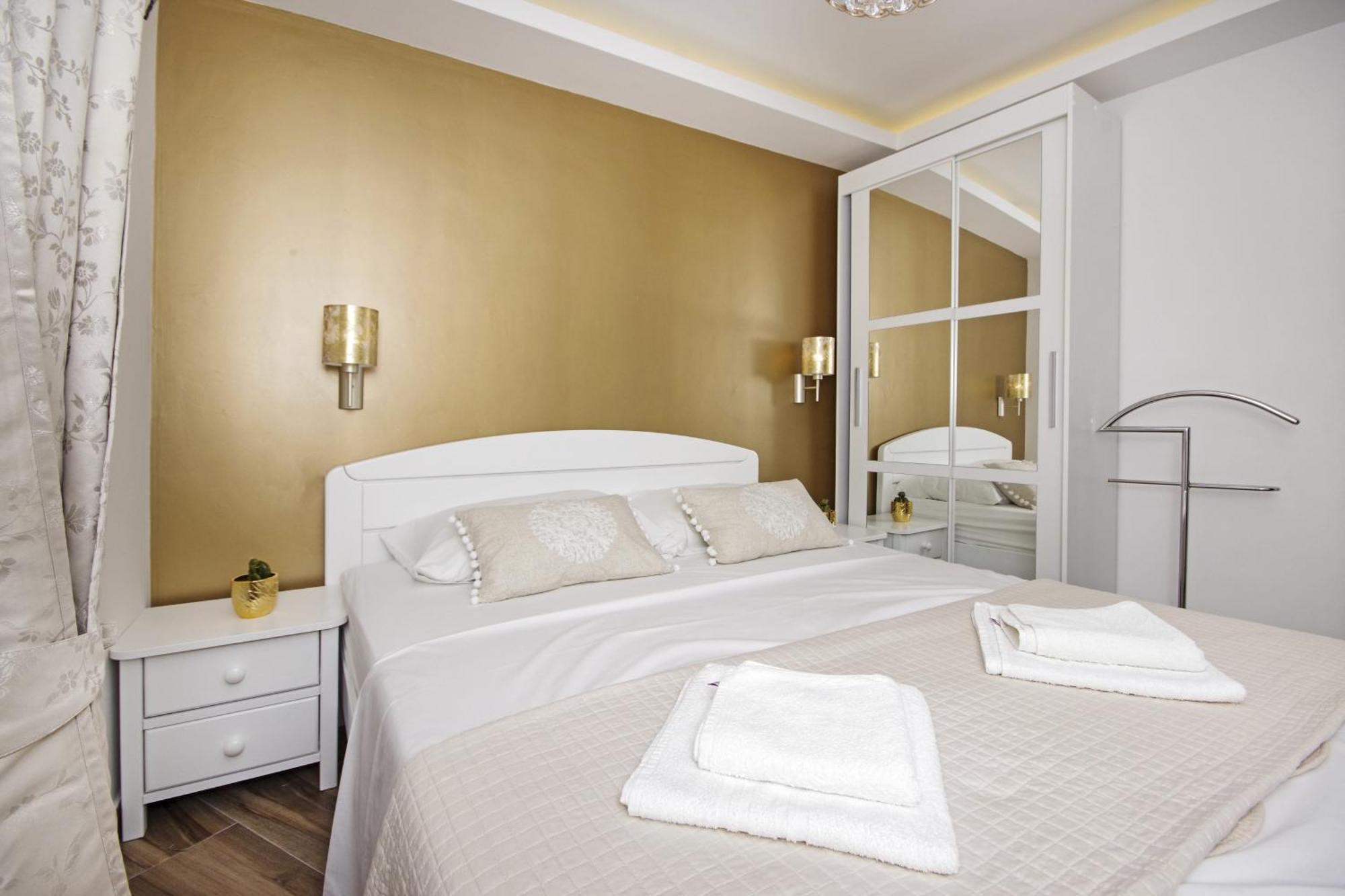 Apartments By The Sea Baska Voda, Makarska - 17570 ห้อง รูปภาพ