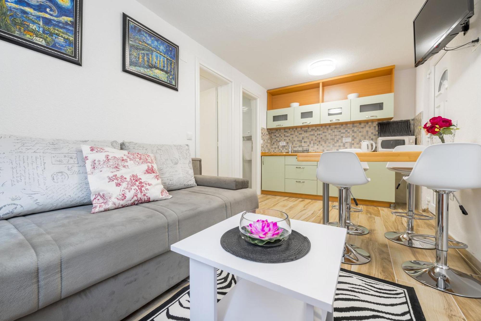 Apartments By The Sea Baska Voda, Makarska - 17570 ห้อง รูปภาพ